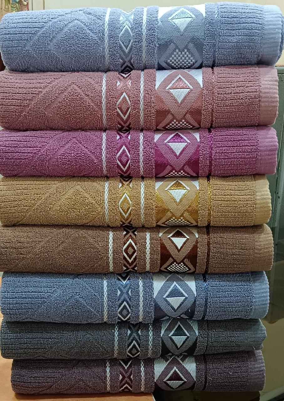 Banana Bath Towel Hover